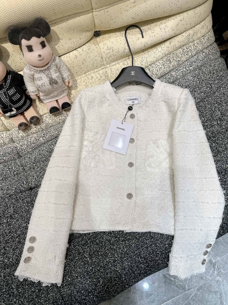 Ch*el coats